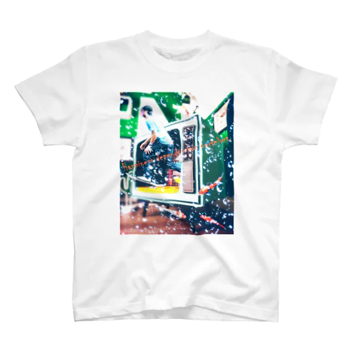 幸せは自分で決める! Regular Fit T-Shirt