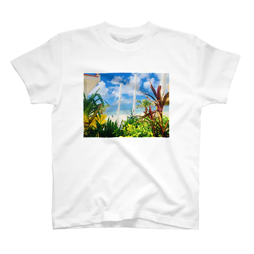 BEACH A Regular Fit T-Shirt