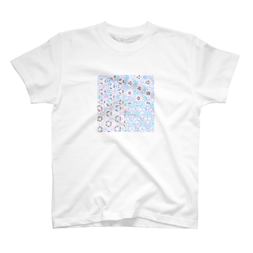 人間椅子はぬくいから好き模様 Regular Fit T-Shirt