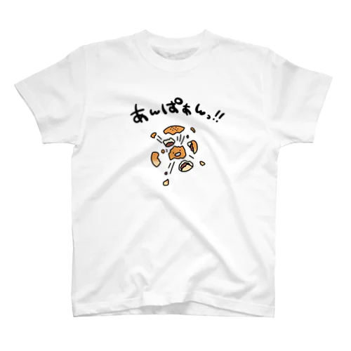 あんぱぁんっ！！ Regular Fit T-Shirt