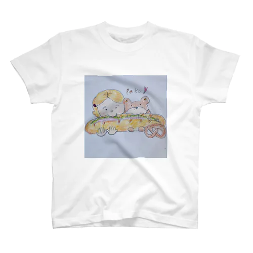 サンドイッチ🥪をパクっ❣️ スタンダードTシャツ