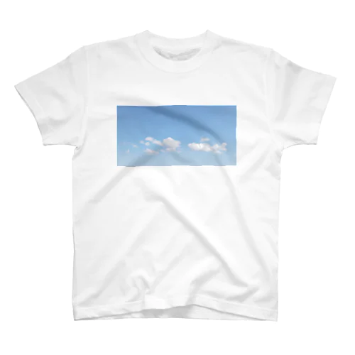 春色の空 Regular Fit T-Shirt