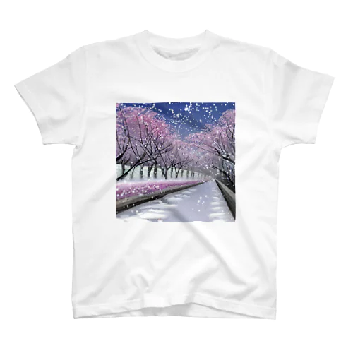 夜の桜並木に雪 Regular Fit T-Shirt