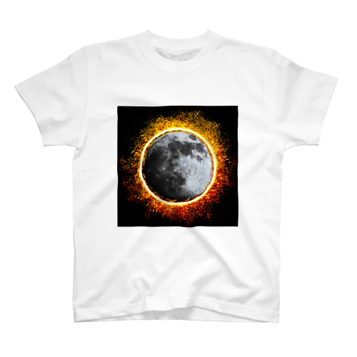 燃える月 Regular Fit T-Shirt