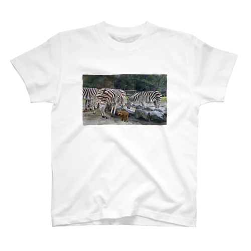 ふんばる犬Safari Regular Fit T-Shirt