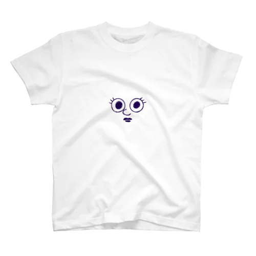 じっとみてくるBさん Regular Fit T-Shirt