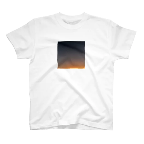 Sunset in GC Regular Fit T-Shirt