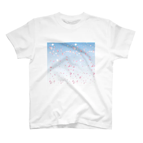 空に舞い散る桜 by sakura365 スタンダードTシャツ