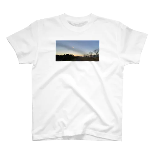 夕焼けの空 Regular Fit T-Shirt