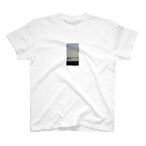 ボタンフラワートート Regular Fit T-Shirt