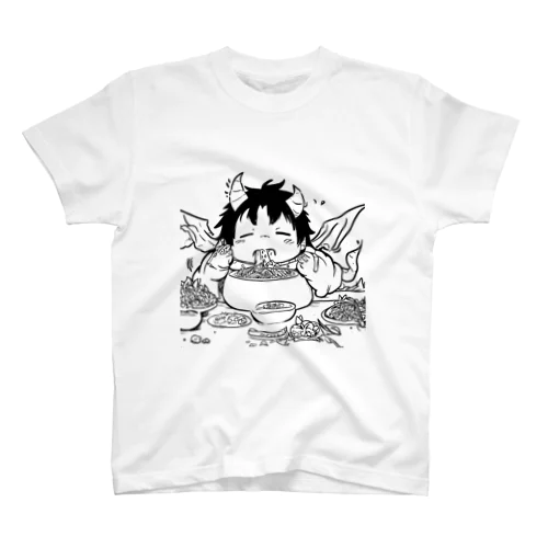 薬草を食べ過ぎてふとった魔王 スタンダードTシャツ