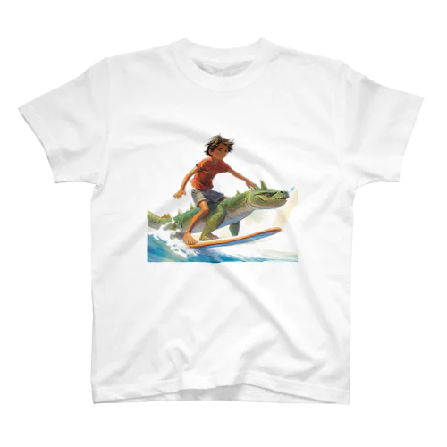 サーフィンする少年とイグアナ スタンダードTシャツ