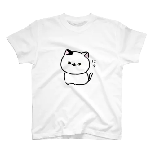 どこかの猫 Regular Fit T-Shirt