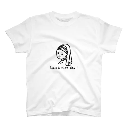 耳飾りの少女風微笑み Regular Fit T-Shirt