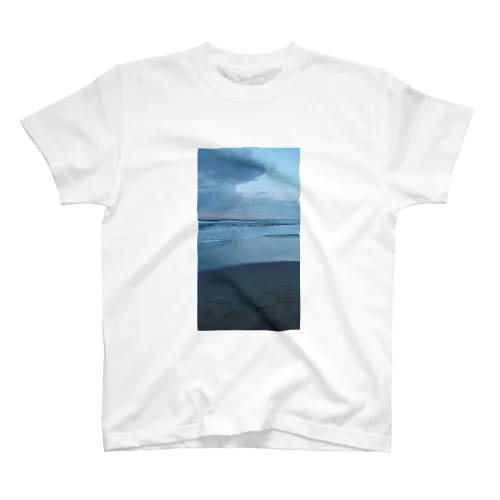 夏の九十九里浜　浜辺２ スタンダードTシャツ