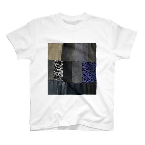 ブラックデニムと異素材パッチワーク Regular Fit T-Shirt