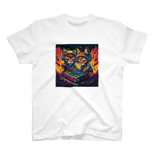DJ cats | ２匹の猫 スタンダードTシャツ