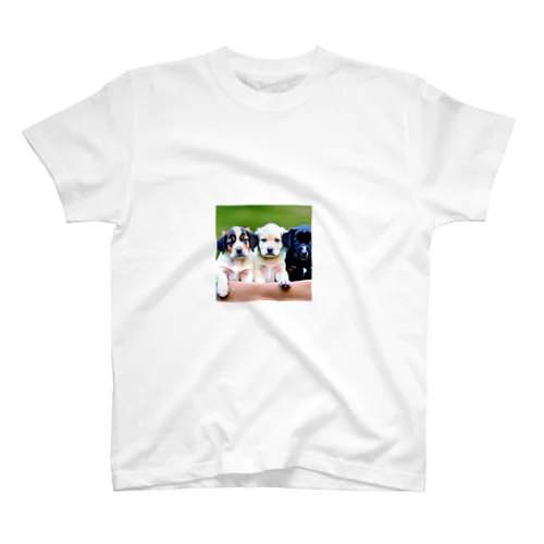 可愛い子犬たち Regular Fit T-Shirt