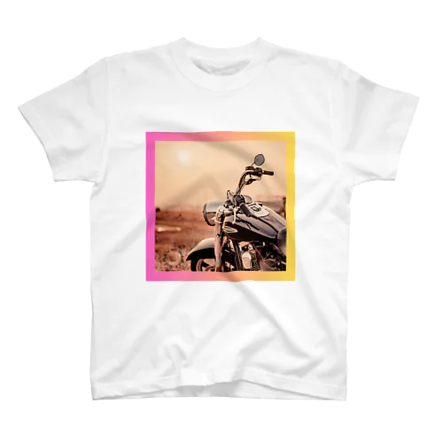 桃色の夕焼けバイク編 Regular Fit T-Shirt