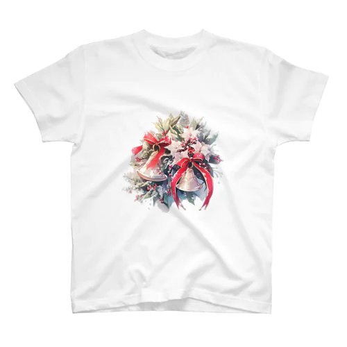 水彩画タッチの幸せな音色を奏でるクリスマスベル Regular Fit T-Shirt