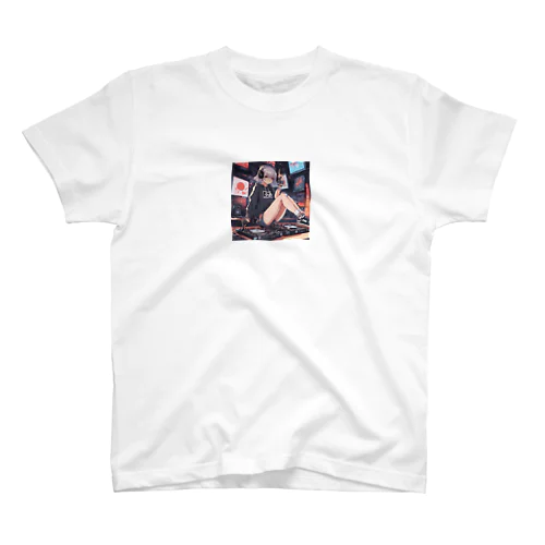 バーチャル少女4 Regular Fit T-Shirt