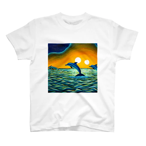 夕焼けの海とイルカ達 スタンダードTシャツ