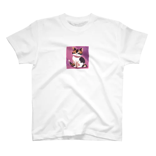 かわいい　三毛猫　グッズ Regular Fit T-Shirt