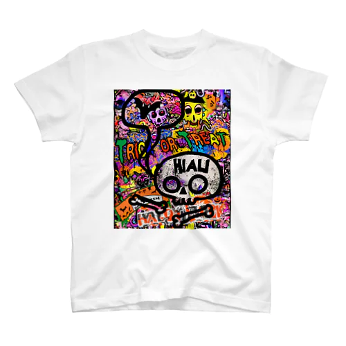 Happy Halloween Trick or Treat graffiti Regular Fit T-Shirt