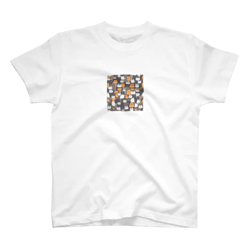 総柄ねこちゃん Regular Fit T-Shirt