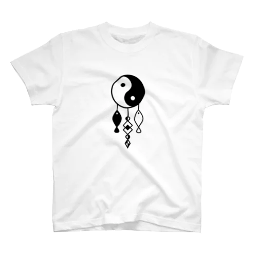 陰陽太極図と双魚 (黒色) スタンダードTシャツ