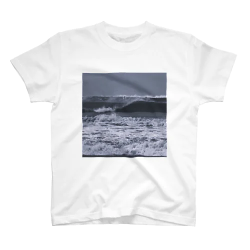 海とサーファー スタンダードTシャツ