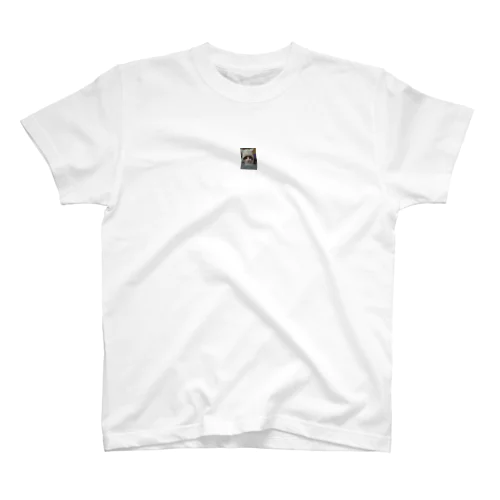みぃちゃん Regular Fit T-Shirt