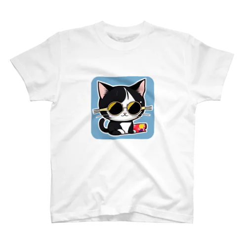 ファンキーねこちゃん2 Regular Fit T-Shirt