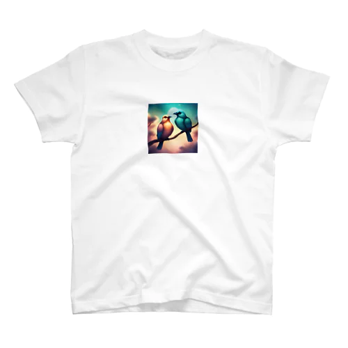 永遠の愛の絆幻想的な二羽の鳥 Regular Fit T-Shirt