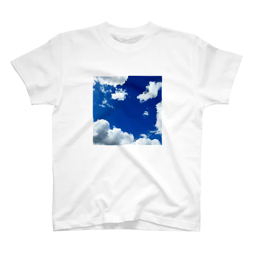 青い空。 スタンダードTシャツ