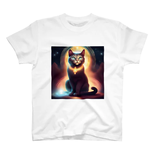神々しい猫 Regular Fit T-Shirt