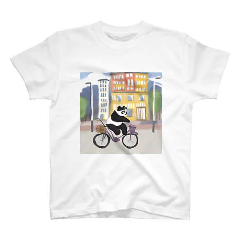 自転車をこぐパンダ君 Regular Fit T-Shirt