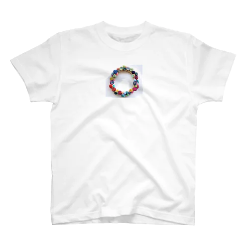 mie糸巻きボタンリースアート Regular Fit T-Shirt