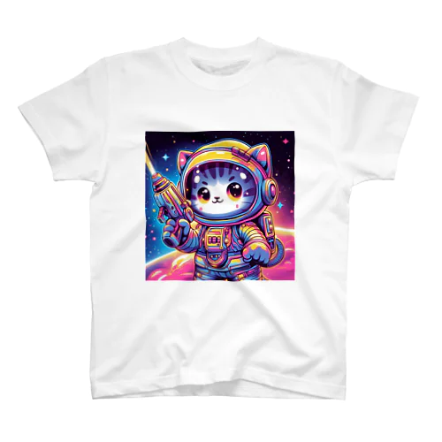 星ネコ Regular Fit T-Shirt