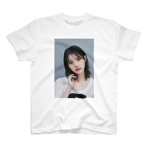 美人 Regular Fit T-Shirt