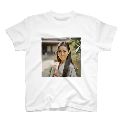 美人シリーズ アジア Regular Fit T-Shirt