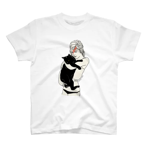 イナズマメイクの女性と黒猫 スタンダードTシャツ