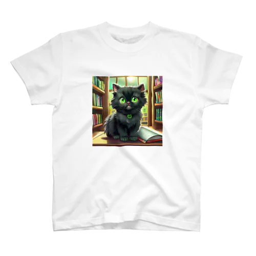 図書室の黒猫01 スタンダードTシャツ