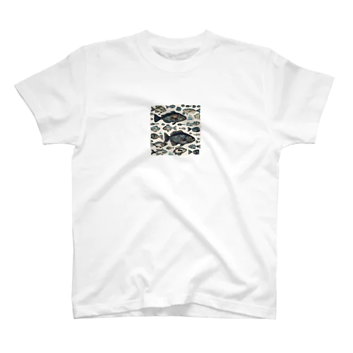 魚グッズ Regular Fit T-Shirt