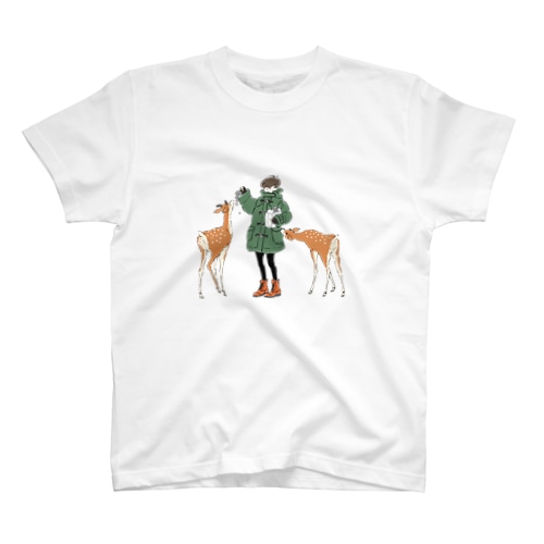 ダッフルコートと鹿 Regular Fit T-Shirt