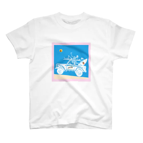 BEACH４ Regular Fit T-Shirt