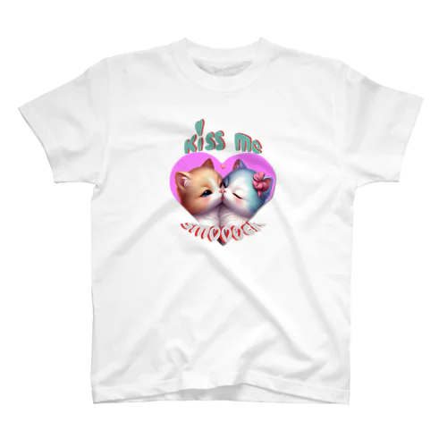 Kiss me cat  Valentine's Day  スタンダードTシャツ