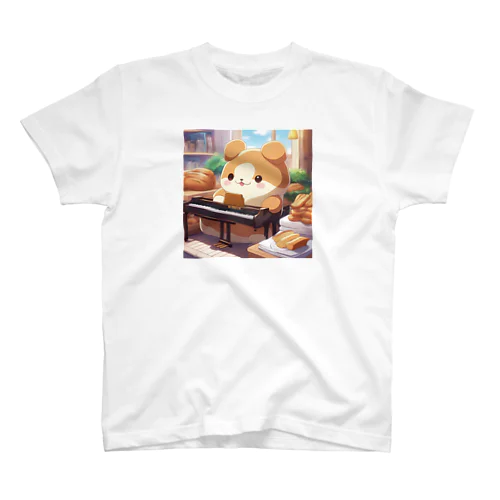 ぱんくまちゃん Regular Fit T-Shirt