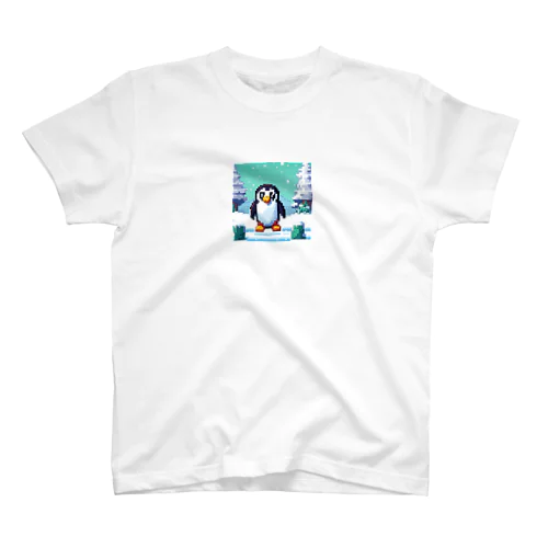 冒険しているペンギン スタンダードTシャツ