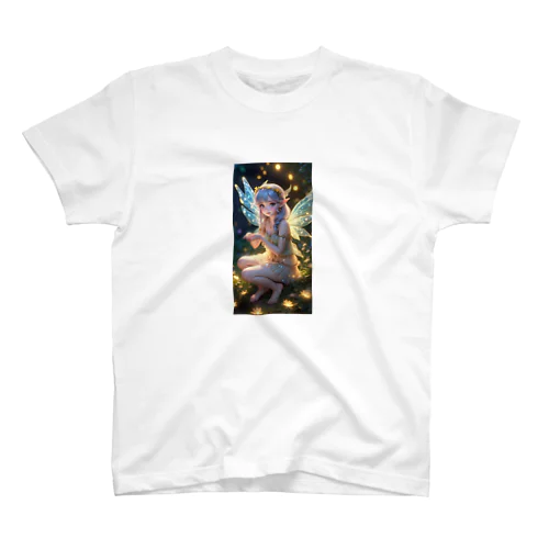羽毛の妖精！セレスティア・フェザーライト Regular Fit T-Shirt